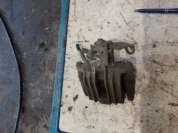 Bremssattel, innenbelüftet, hinten li. SEAT TOLEDO IV (KG3)