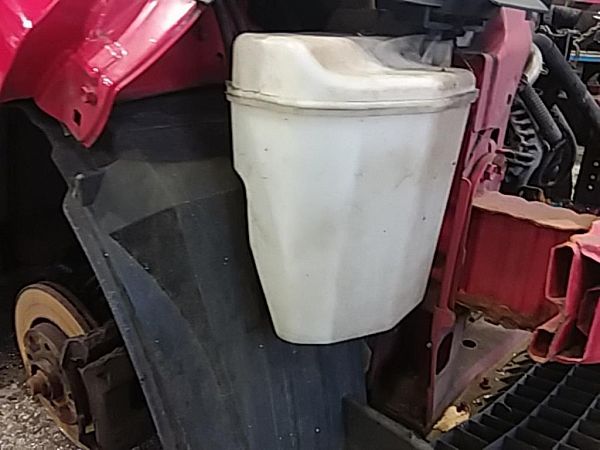 moteur et réservoir d'eau essuie glace CITROËN C1 (PM_, PN_)