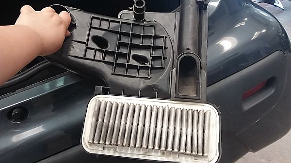 Filtr powietrza PEUGEOT 107 (PM_, PN_)