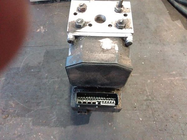 ABS Pumpe VW LT Mk II Platform/Chassis (2DC, 2DF, 2DG, 2DL, 2DM)