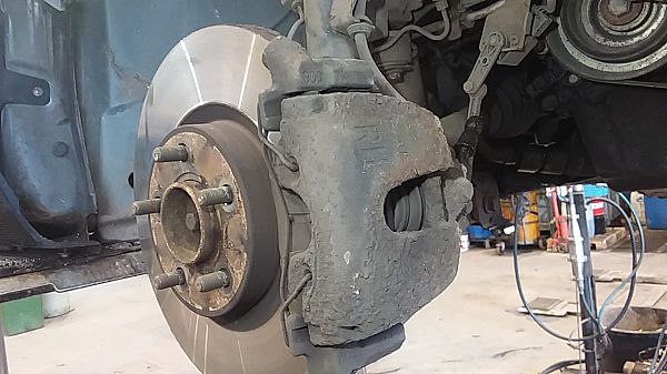 Bremssattel, innenbelüftet, vorne re. FORD FOCUS II Station Wagon (DA_, FFS, DS)