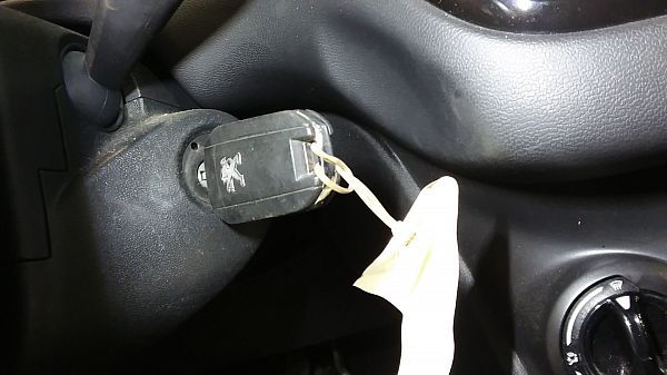 Cilinderslot PEUGEOT 208 I (CA_, CC_)