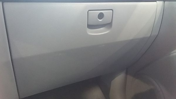 Handskerumsklap KIA SORENTO I (JC)