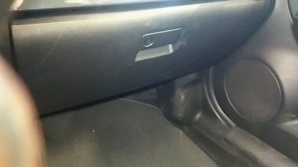 Handskerum MAZDA 6 Station Wagon (GY)