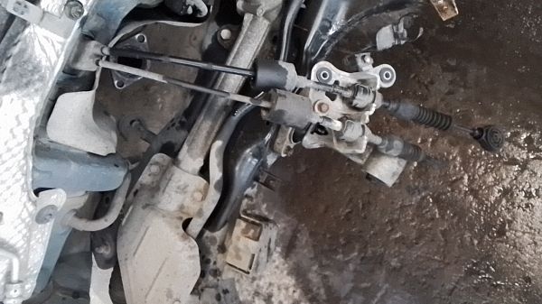 Skrzynia biegów 6-biegowa HYUNDAI i40 (VF)