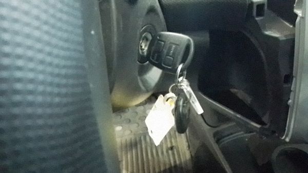 Cilinderslot TOYOTA YARIS/VITZ (_P9_)