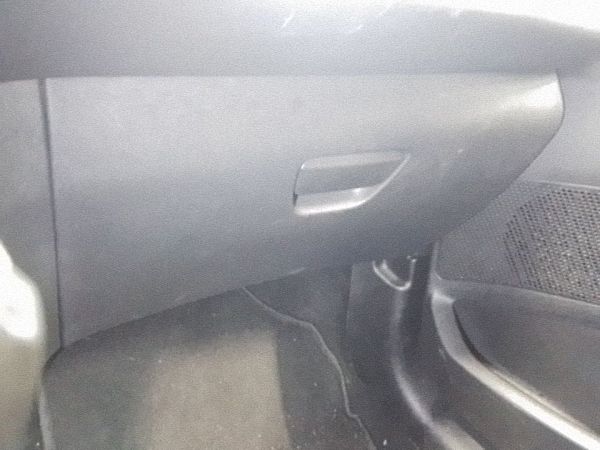 Handskerum PEUGEOT 208 I (CA_, CC_)