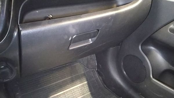 Handskerum MITSUBISHI MIRAGE / SPACE STAR Hatchback (A0_A)