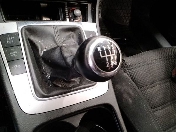 Skrzynia biegów 6-biegowa VW PASSAT Estate (3C5)