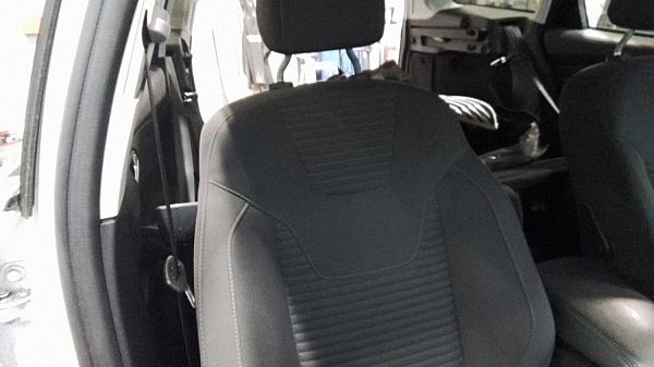 Front seats - 4 doors FORD FOCUS III Turnier