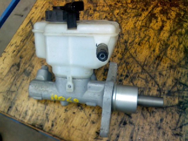 Hauptbremszylinder VW CADDY III Box (2KA, 2KH, 2CA, 2CH)