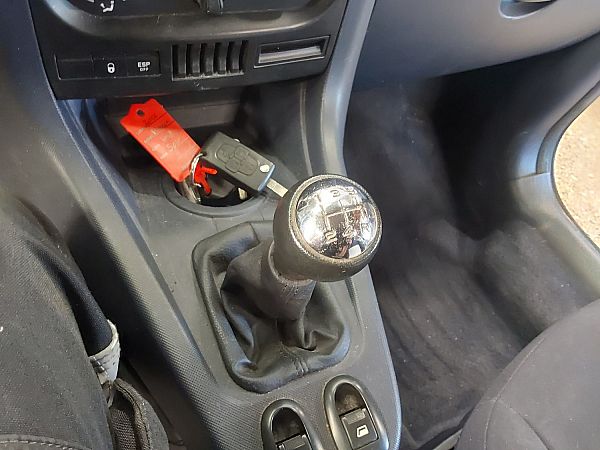 Schaltkulisse 5-Gang PEUGEOT 1007 (KM_)