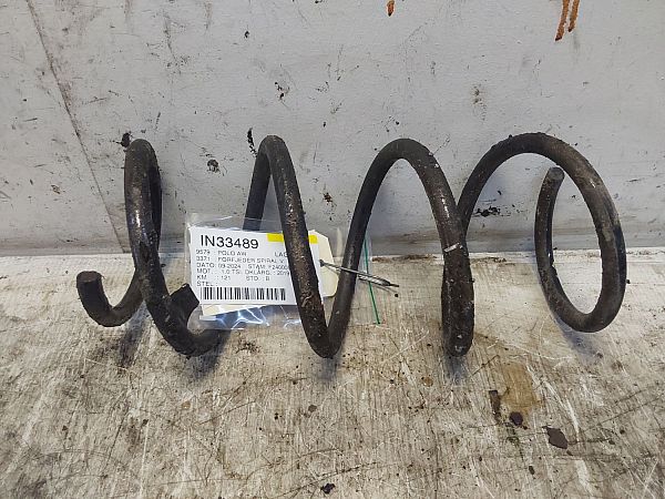 Spiralfeder vorn links VW POLO VI (AW1, BZ1, AE1)