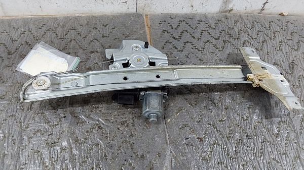 Window regulator motor PEUGEOT 2008 I (CU_)