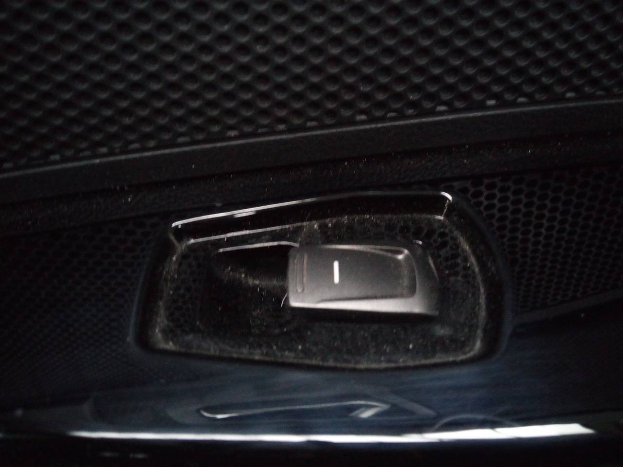 Switch - various SSANGYONG XLV SUV