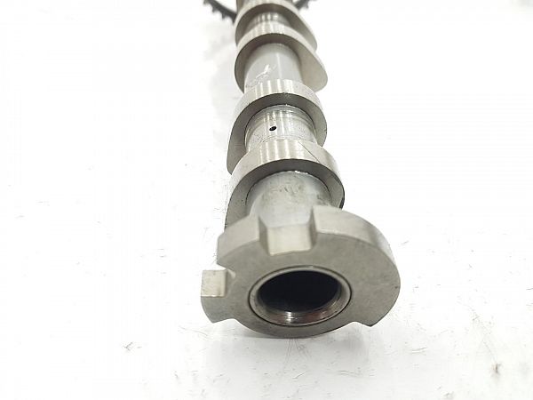 Cam shaft PEUGEOT 208 I (CA_, CC_)