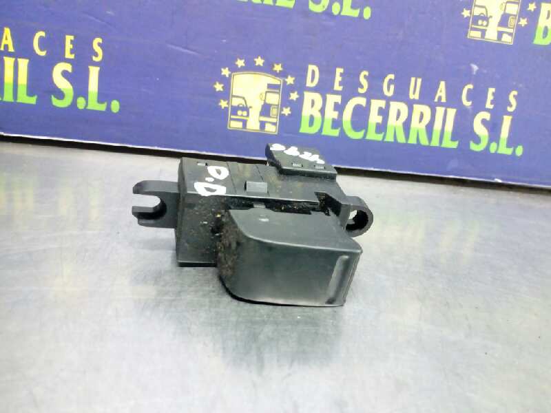 Switch - various VAUXHALL CAVALIER Mk III Hatchback (J89)