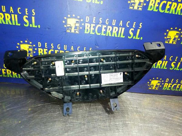 Heat - regulator VAUXHALL CAVALIER Mk III Hatchback (J89)