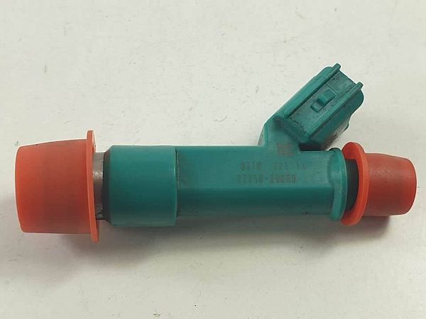 Fuel injector