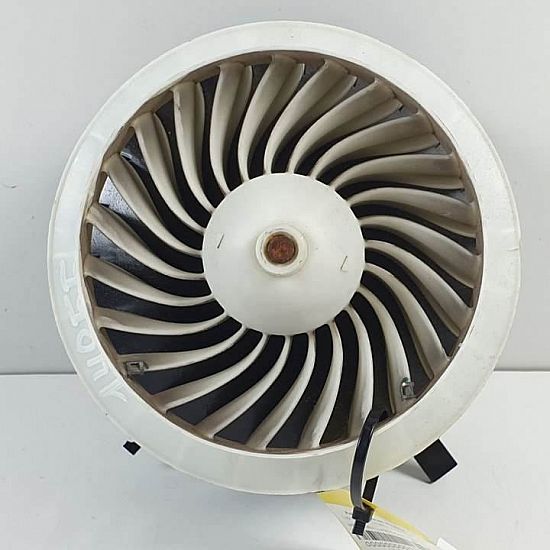 Heater blower fan relay