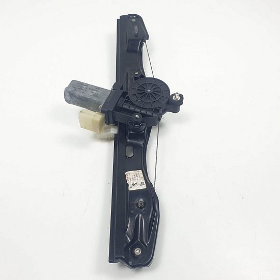 Door window regulator with motor