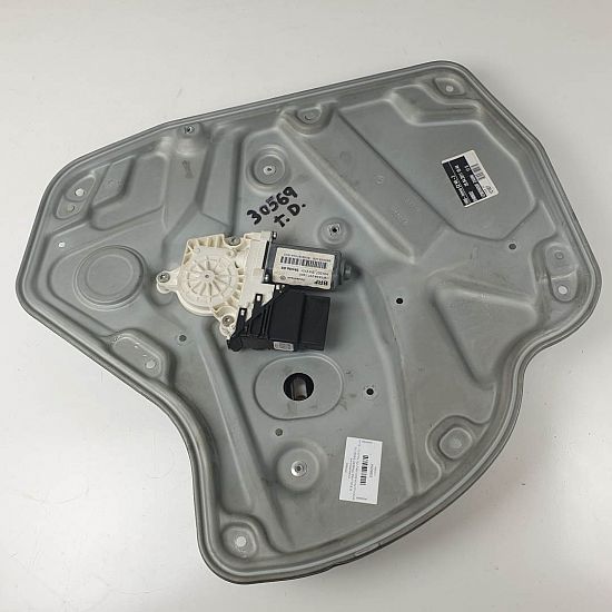 Window lifting mechanism without motor