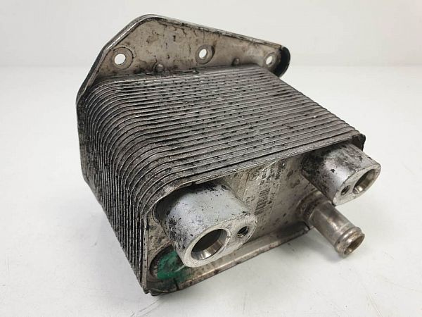 Engine oil radiator