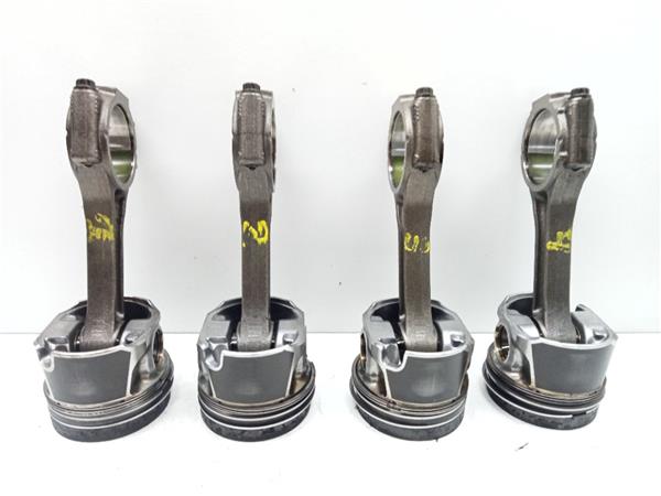 Piston with connecting rod