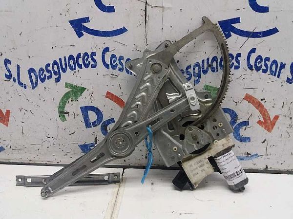 Door electric window regulator