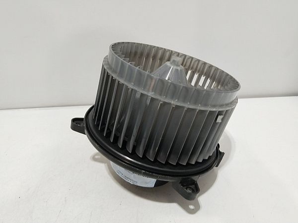 Heater blower fan relay