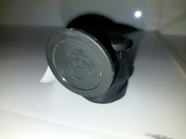 Tow bar socket