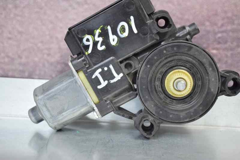 Window regulator motor VW POLO V (6R1, 6C1)