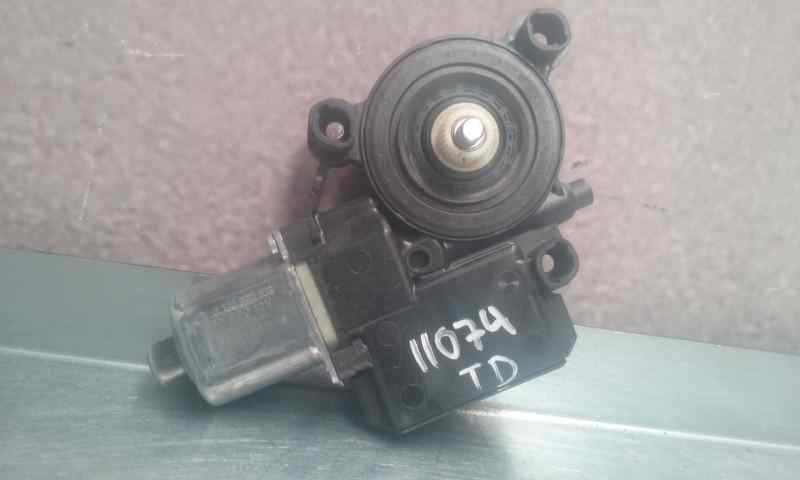 Window regulator motor VW POLO V (6R1, 6C1)