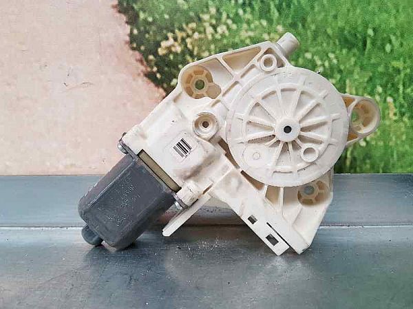 Window regulator motor FORD FOCUS II (DA_, HCP, DP)