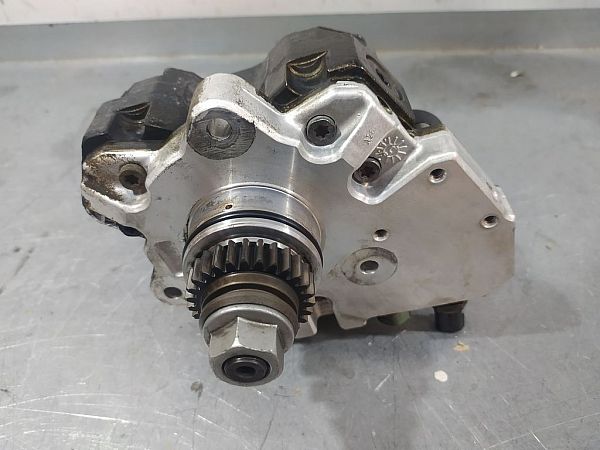 Pompe d'injection de carburant haute pression