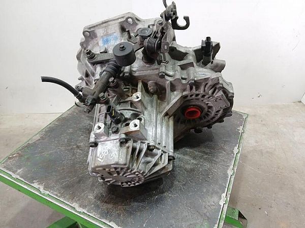 Versnellingsbak handgeschakeld HYUNDAI ACCENT II Saloon (LC)