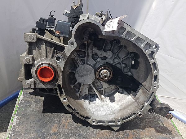 Versnellingsbak handgeschakeld HYUNDAI ACCENT III (MC)