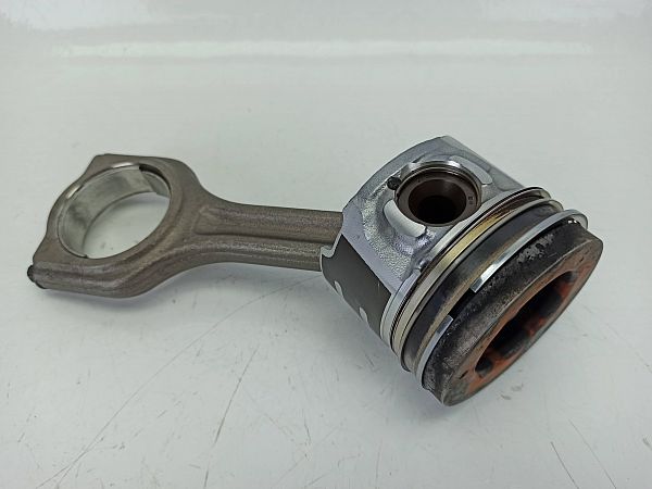 Kolben PEUGEOT 308 II (LB_, LP_, LW_, LH_, L3_)