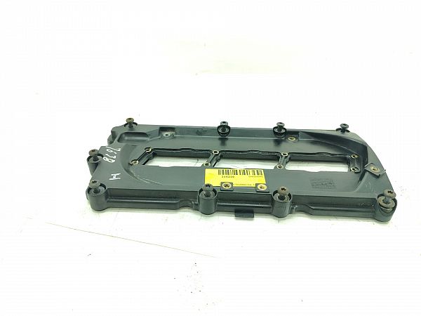 Rocker cover