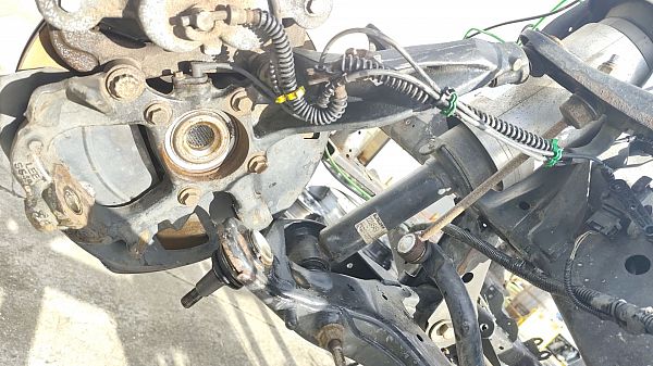 Federbein vorn LAND ROVER DISCOVERY IV (L319)