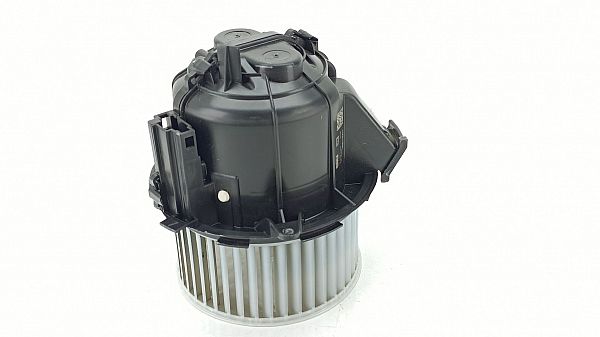 Heater blower fan relay