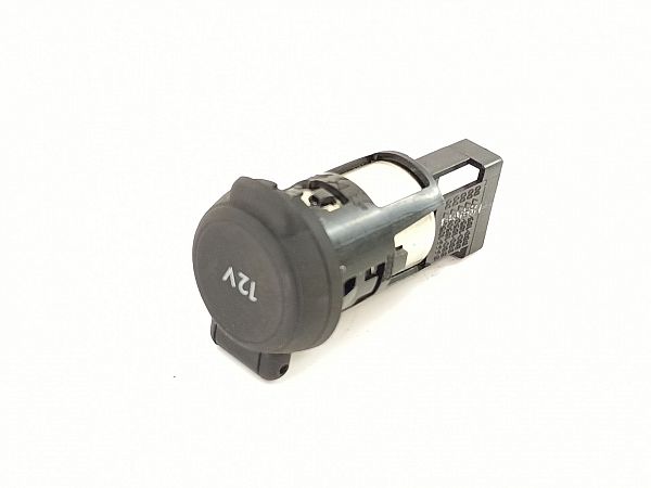 Prise 12 V