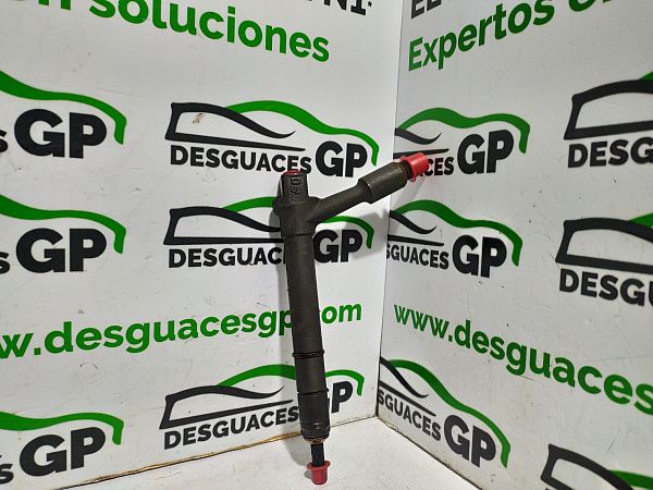 Fuel injector