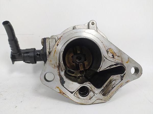 Vacuum pump