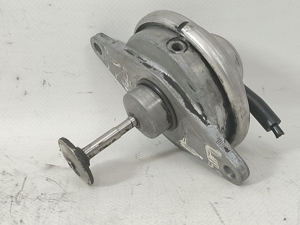 EGR Ventil OPEL VECTRA B Hatchback (J96)