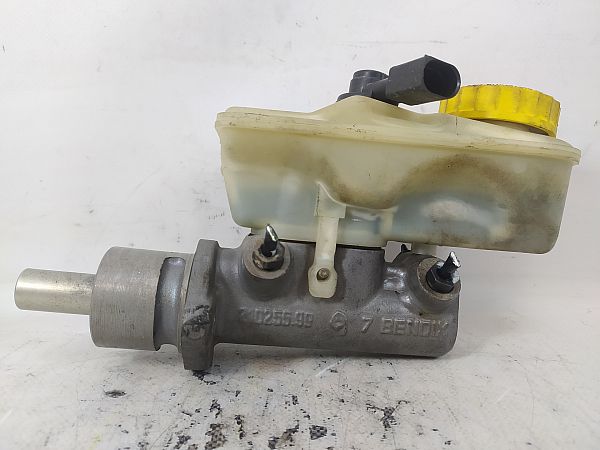 Hauptbremszylinder VW POLO (6N2)