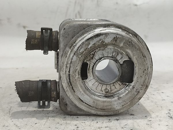 Engine oil radiator