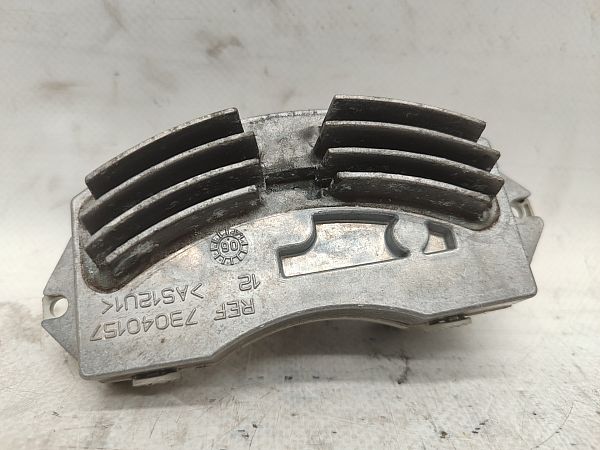 Heater blower resistor BMW 3 (E90)