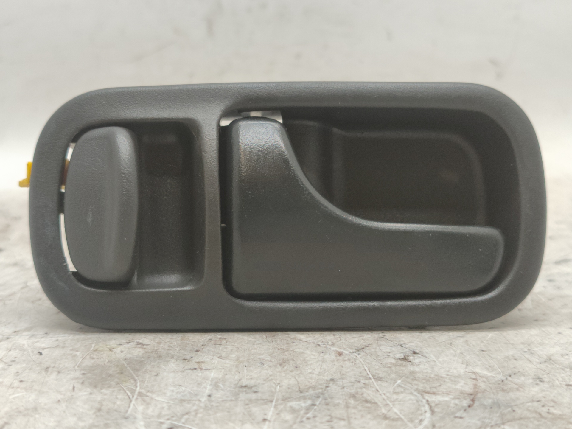 Handgriff innen NISSAN TERRANO II (R20)