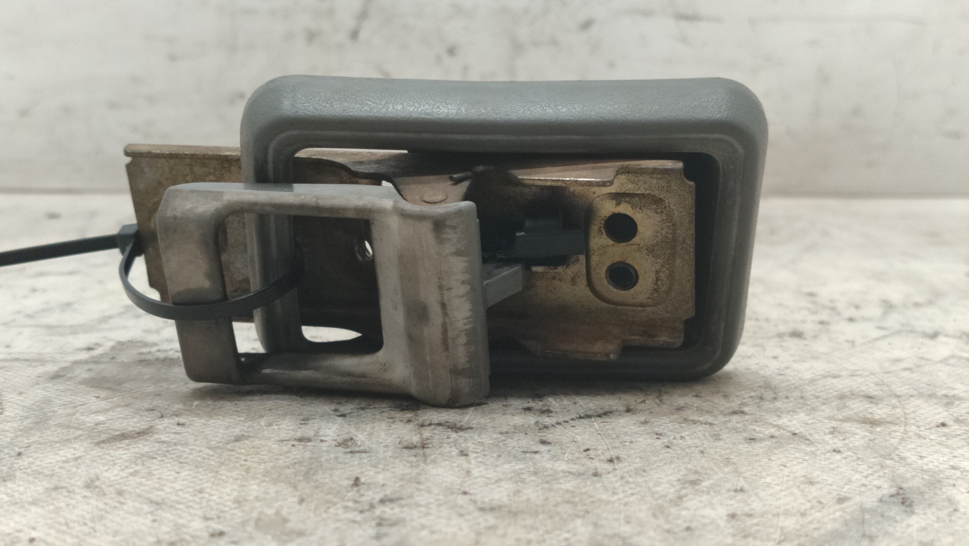 Handgriff innen NISSAN PATROL III/2 Station Wagon (W260)